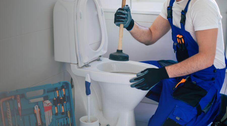 Professional sewer line repair services in Issue, MD
